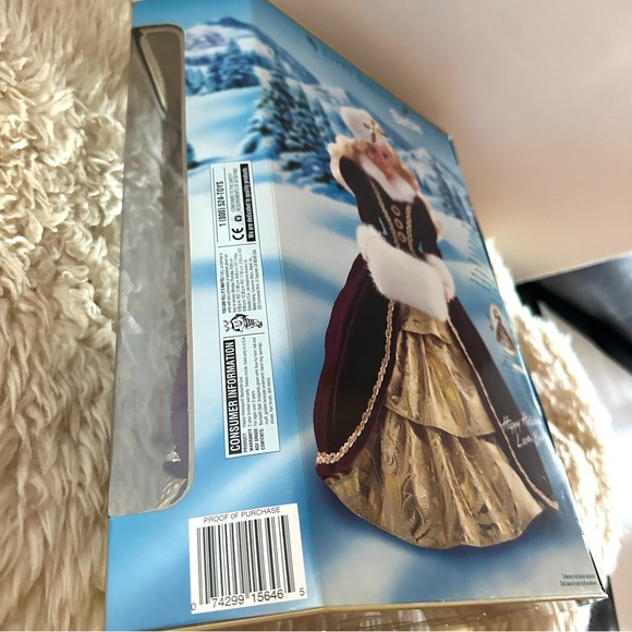 Vintage New In Box 1996 Happy Holiday Barbie Special Edition - Picture 5 of 12